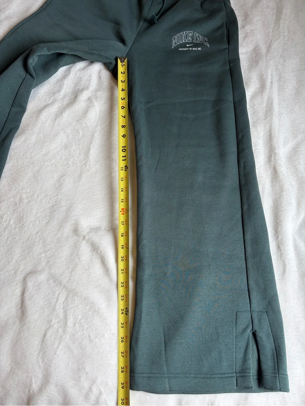 Nike Phoenix Fleece Women's High-Waisted Wide-Leg Sweatpants Green - Picture 8 of 9